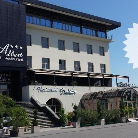 Albert Hotel Плоєшті Екстер'єр фото